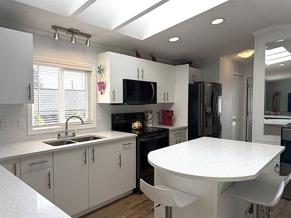 2nd image of 1850 Shannon Lake Rd Unit 20