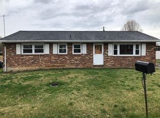 704 Robin Ct, Flatwoods, KY 41139
