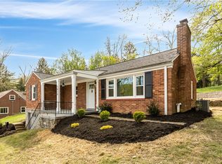 5870 Wilson Dr, Bethel Park, PA 15102