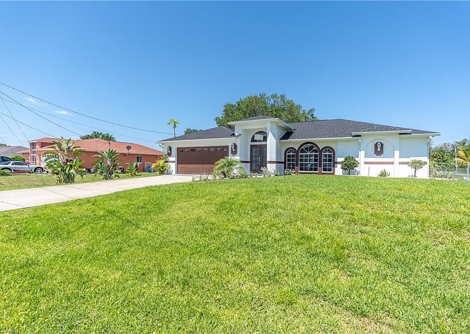 1st image of 706 Altair Ave
