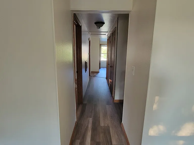 6166 N 37th St #UPPER — Photo 5