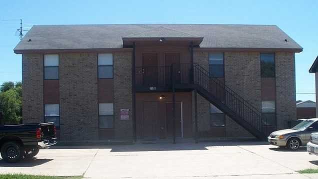 1st image of 1906 Windward Dr APT A