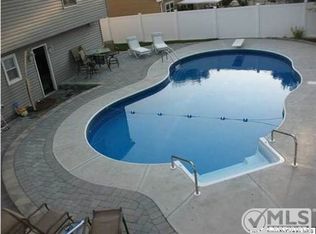 1228 Bewick St, Toms River, NJ 08753