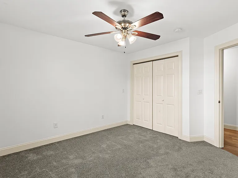 22 Maple Rd — Photo 39