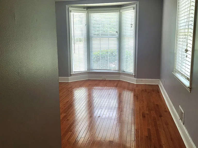 120 Country Club Cir — Photo 37