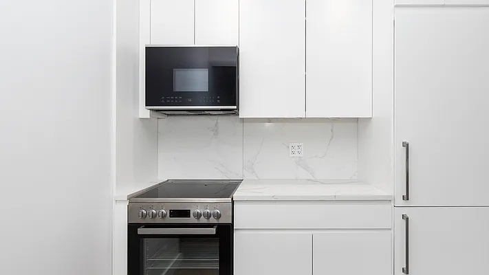 Rented by Nooklyn NYC LLC | media 35