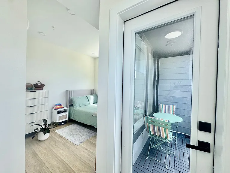 1307 Longfellow St NW #9 — Photo 17