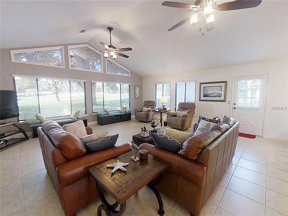 3rd image of 1309 N Old Mill Dr
