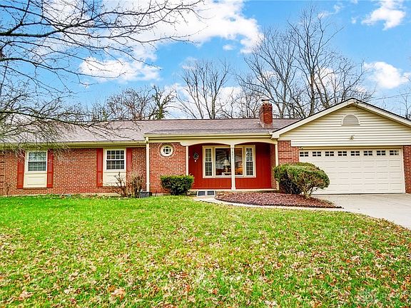 2nd image of 7851 Pinemeadow Ln