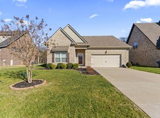 530 Ruby Oaks Ln, Murfreesboro, TN 37128