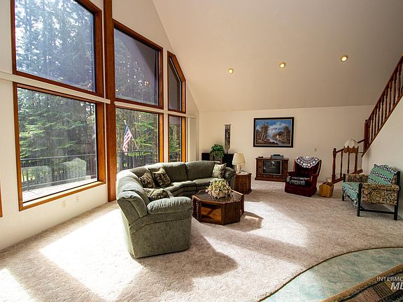 4th image of 20888 Upper Fords Creek Rd
