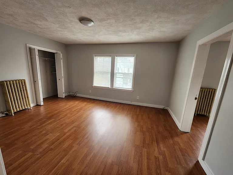 87 Freeman St #2 — Photo 9