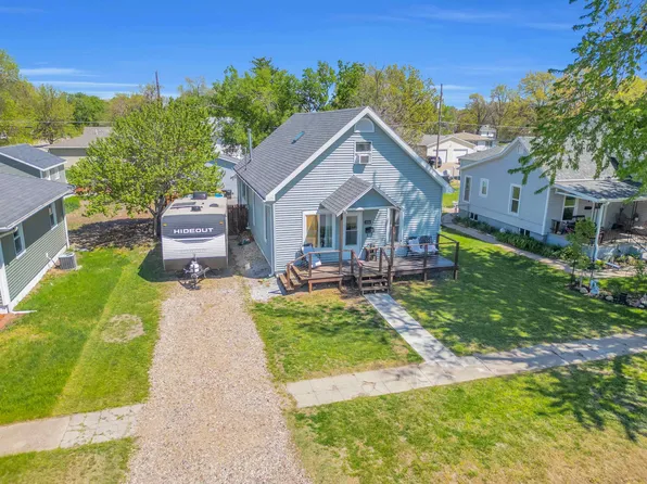 306 E 29th St, Kearney, NE 68847