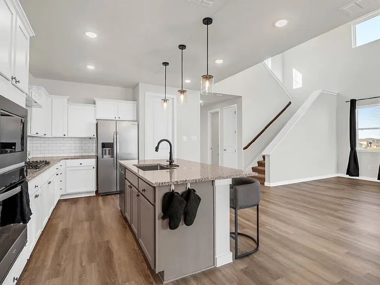 8730 Thyme Mdw — Photo 7