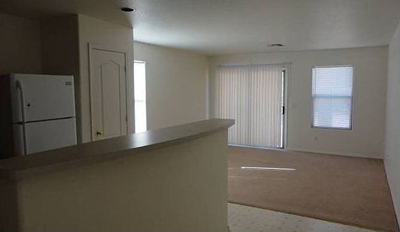 103650_9719199_2348192577