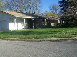 1301 S Main St, Eaton Rapids, MI 48827