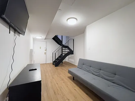 Rented by Property Link Mgmt, LLC | media 16