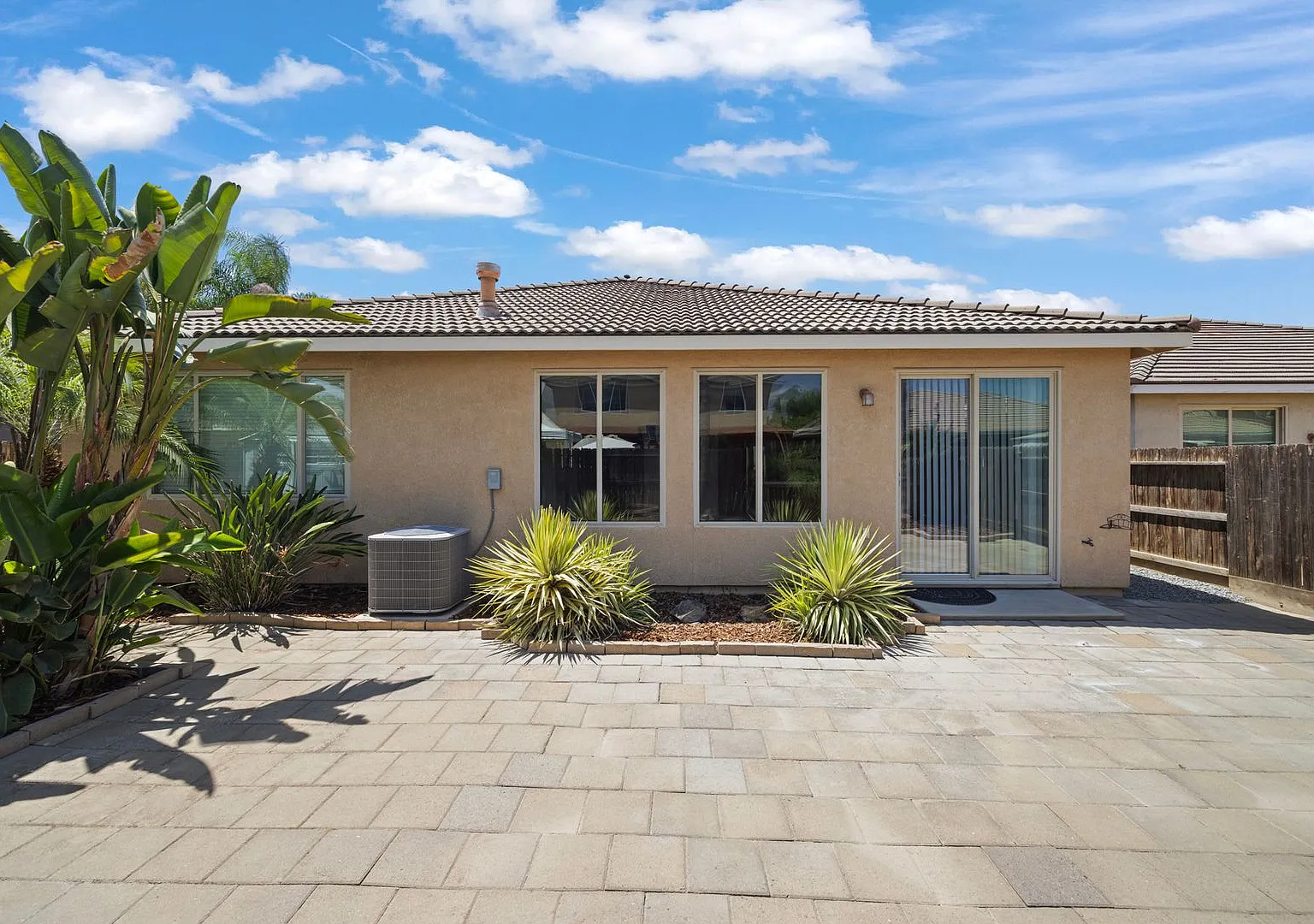Beautiful home! — Photo 2