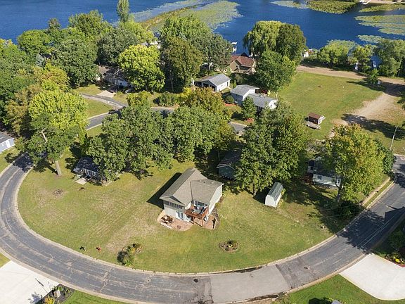 2nd image of 1712 Kestrel Cir