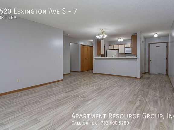 2nd image of 3520 Lexington Ave APT 7
