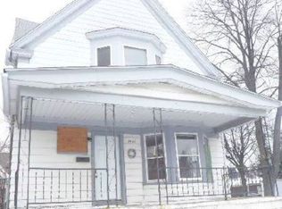 2402 W Becher St, Milwaukee, WI 53215