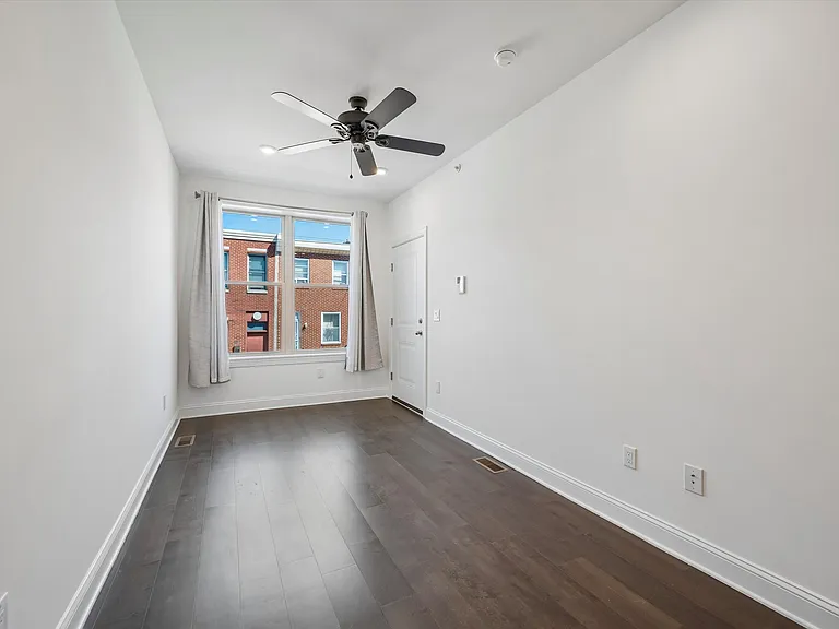 3958 Mount Vernon St #1 — Photo 3