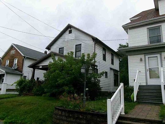 2nd image of 1415 Huron Ave