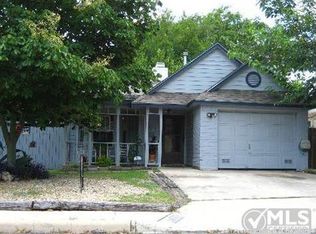 11326 Two Wells Dr, San Antonio, TX 78245