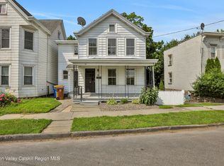 18 S Clinton Ave, Kingston, NY 12401