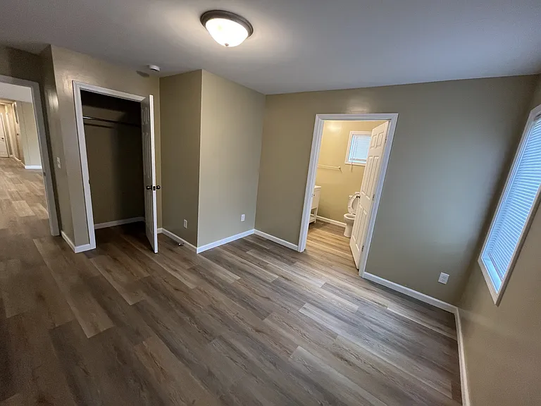 425 Paul Ave — Photo 30
