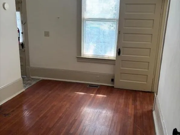 112 W Calhoun St, Sumter, SC 29150