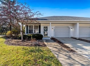 6910 Chapel Ln, North Ridgeville, OH 44039