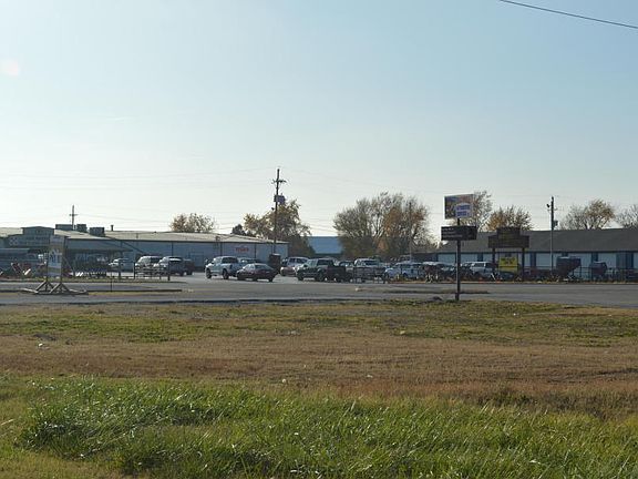 5th image of 2316 Fairlawn Dr
