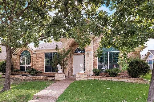 608 Regency Trl Photo 1