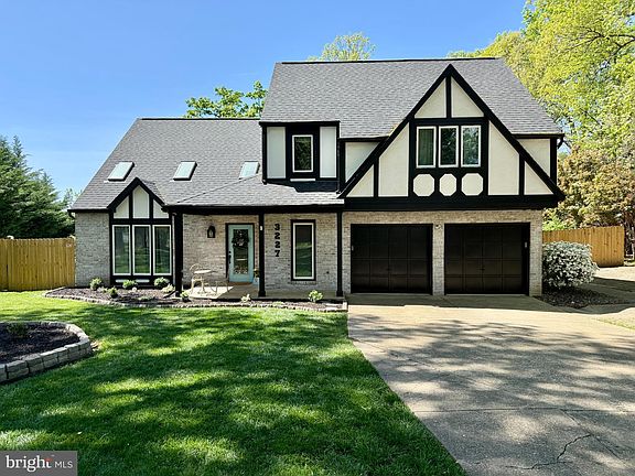 4th image of 3227 Aquia Dr