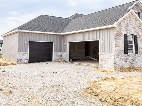3rd image of 3736 Golfview Cir