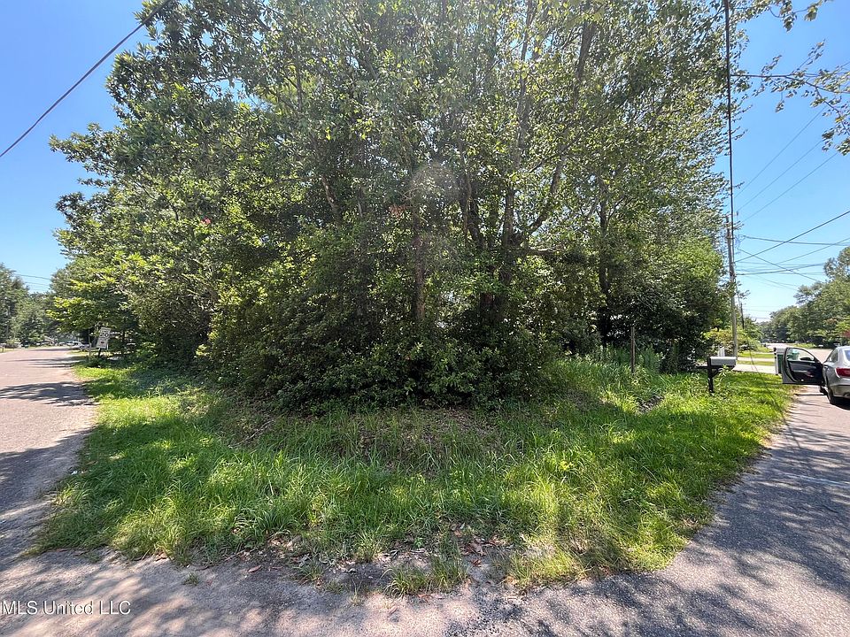 2nd image of 3413 Bonita Rd #189