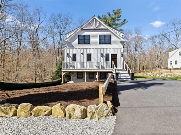 773 Summer St, Marshfield, MA 02050