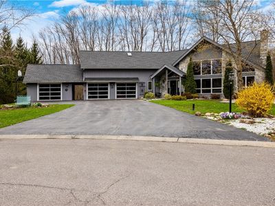 247 Kerryman Cir, Baldwinsville, NY, 13027