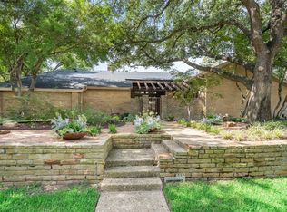 6812 Caulfield Dr, Dallas, TX 75248