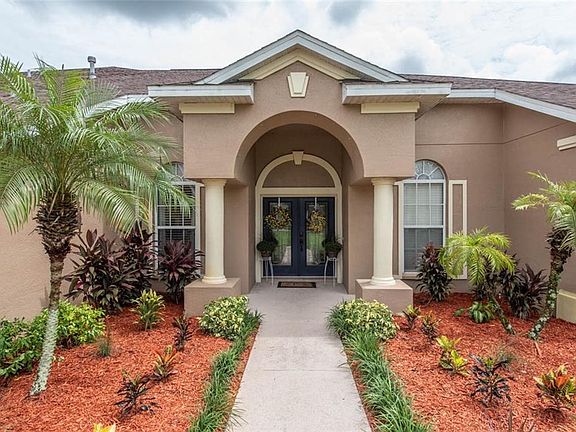 5th image of 12272 Creek Edge Dr