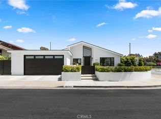 19582 Summer Breeze Ln, Huntington Beach, CA 92648