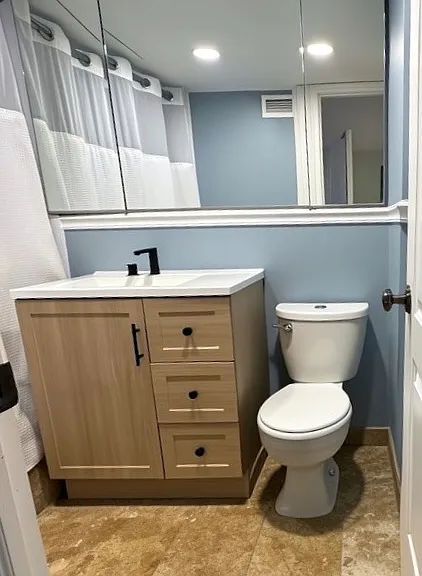 253 E Delaware Pl #21F — Photo 14