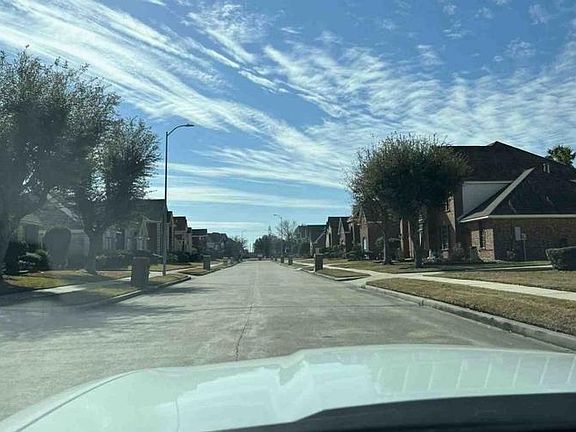4th image of 4425 Green Tee Dr