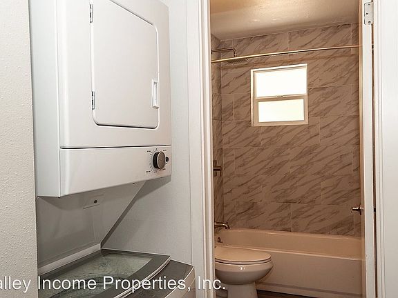 3rd image of 2601 E Turney Ave APT 03
