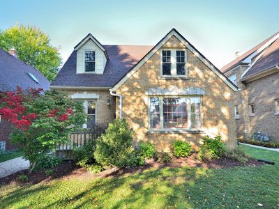 2657 North 67th STREET, Wauwatosa, WI, 53213