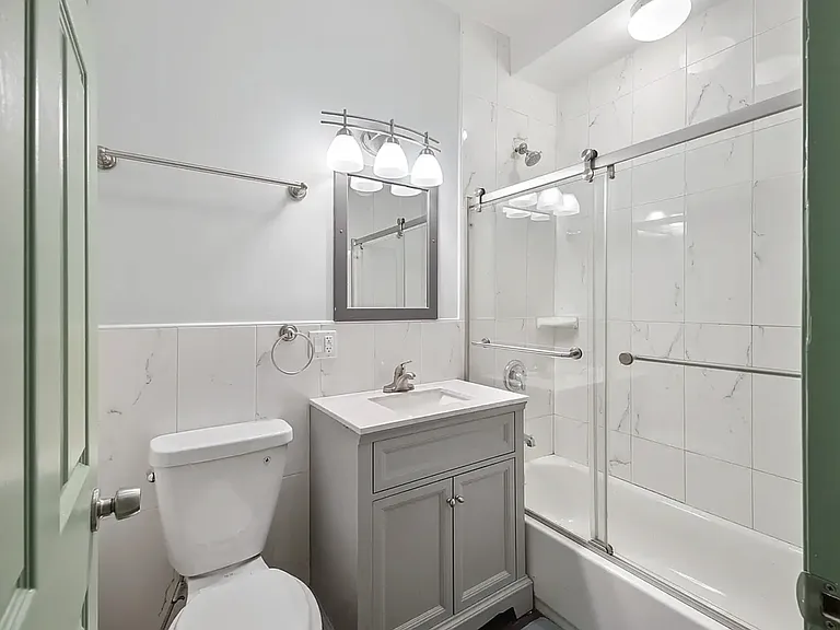 2036 2nd Ave #1 — Photo 12