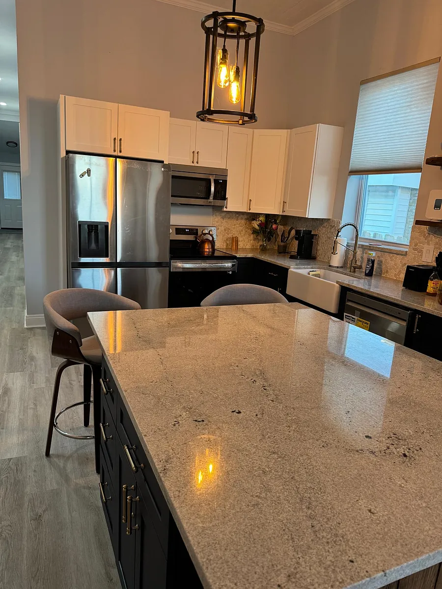 KITCHEN - Plenty of storage - 528 Tupelo St #B