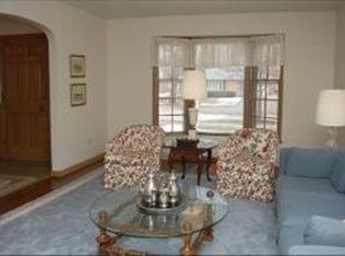 717 E Jules St, Arlington Heights, IL