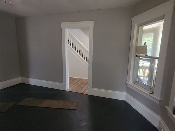 3rd image of 3186 W 94th St